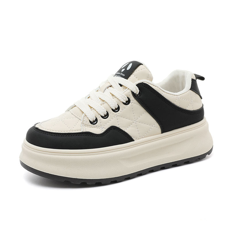 Damen Sportliche Sneaker mit modernem Schnitt und dämpfender Sohle R&B