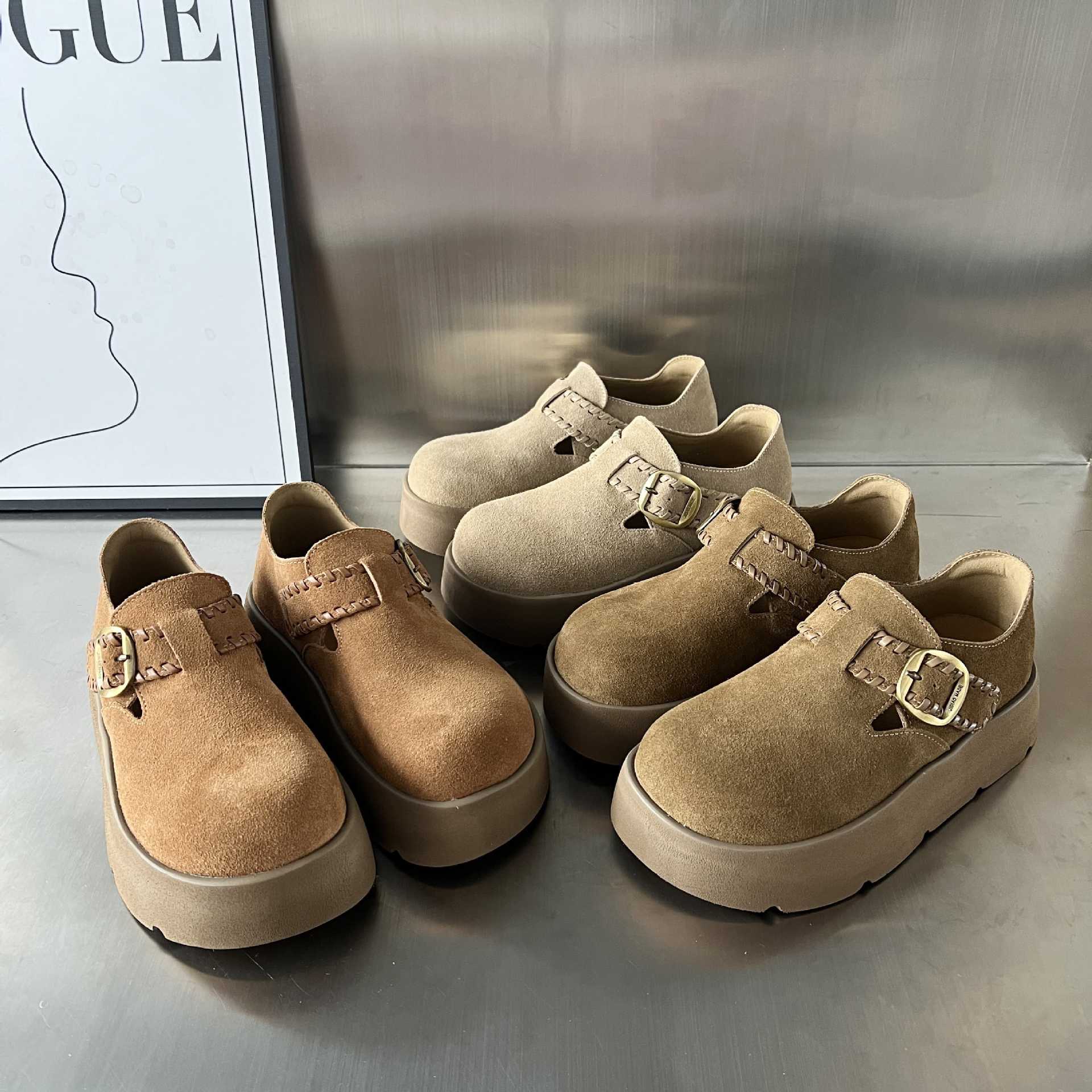 Damen Clogs mit modischem Riemen und komfortablem Fußbett R&B