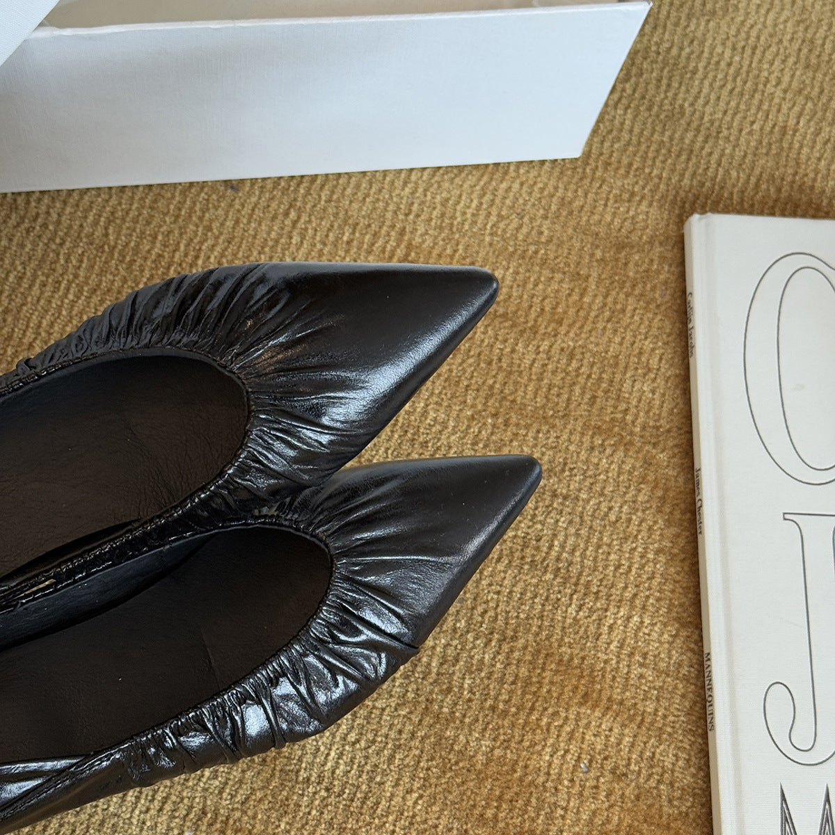 Damen Elegante spitze Ballerinas mit raffiniertem Falten-Design R&B