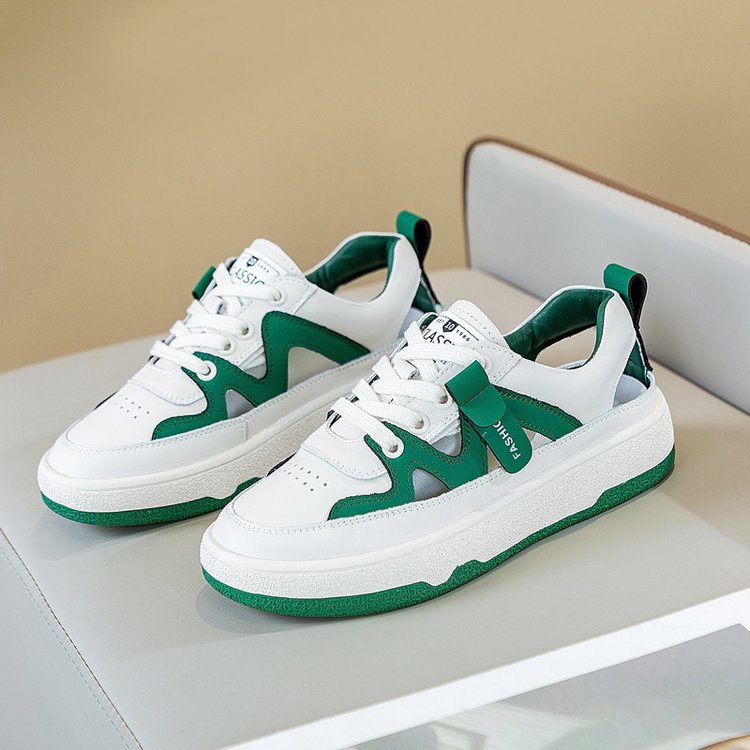Damen Sportive Sneaker mit coolem Designelementen R&B