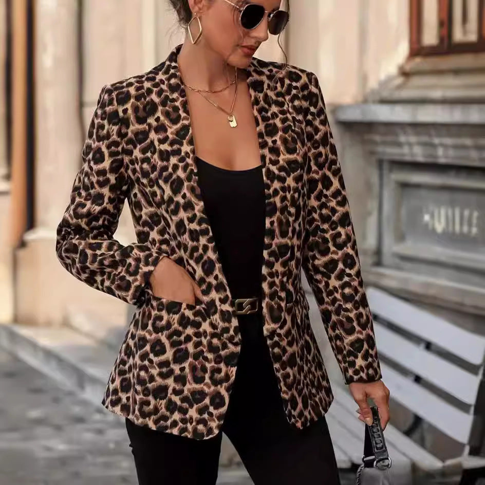 Damen modischer Blazer mit Leopardenmuster und taillierter Passform R&B
