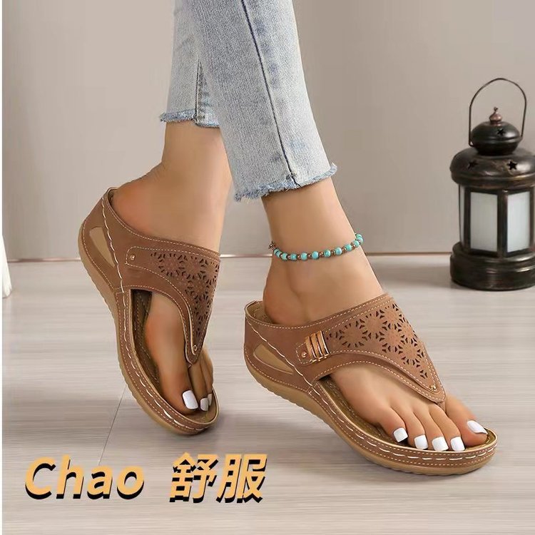 Damen Entspannende Zehentrenner-Sandalen mit modischem Cut-Out-Design und komfortablem Fußbett R&B