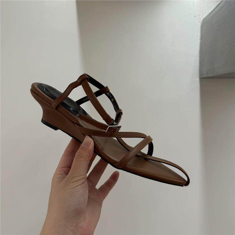 Damen spitze Slingback Sandalen mit elegantem Riemendesign R&B