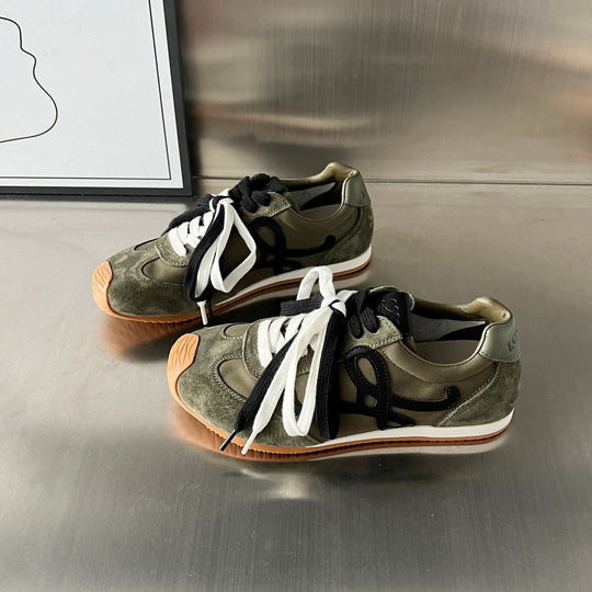 Damen Sportliche Sneakers mit hochwertigem Wildleder und atmungsaktivem Obermaterial R&B