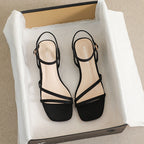 Damen Elegante Fußbett-Sandalen mit dünnen Riemen und modischem Blockabsatz