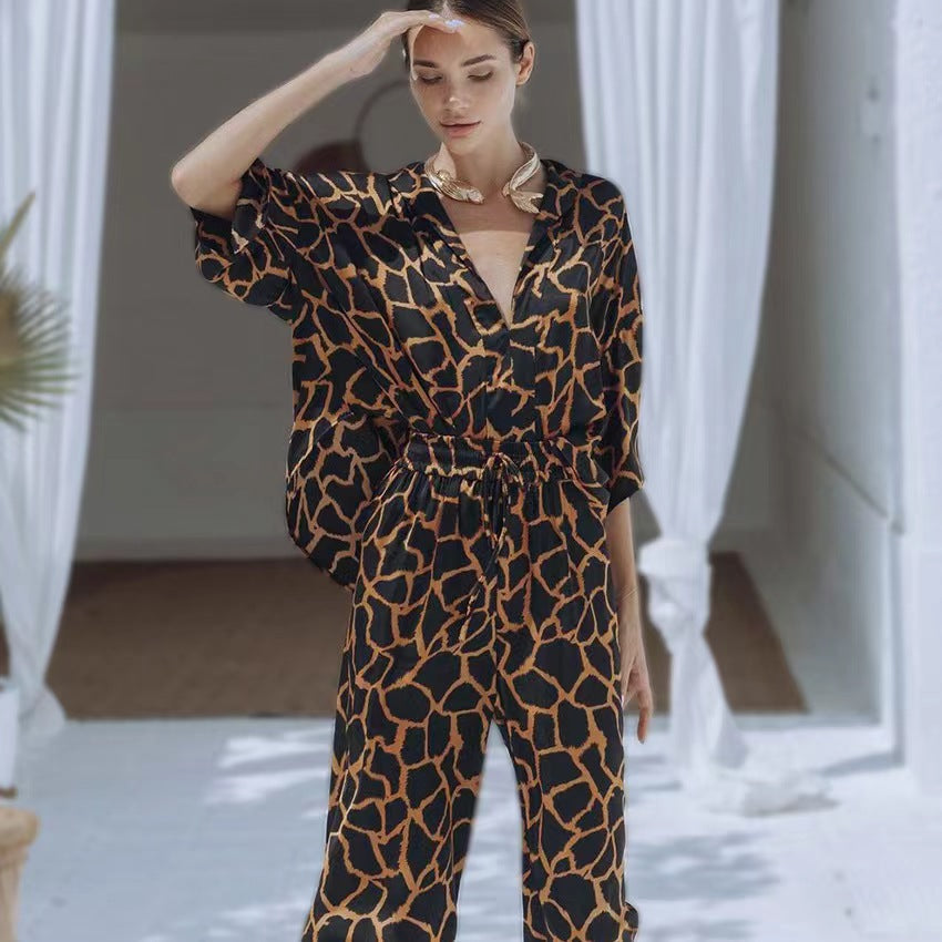 Damen Jumpsuit mit weit geschnittenen Beinen und elegantem Giraffenmuster R&B