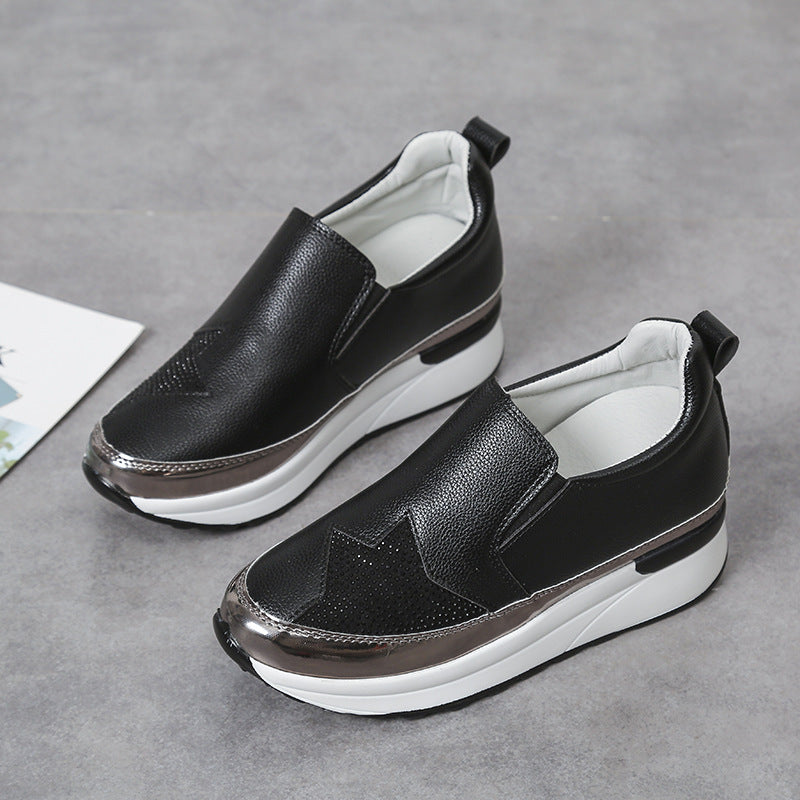 Damen sportliche Slip-On Sneakers mit glänzender Korksohle R&B