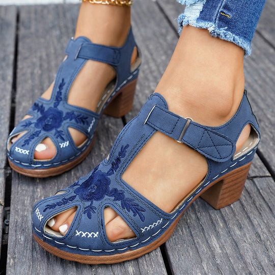 Damen Sandaletten mit Riemchen und floralem Design R&B