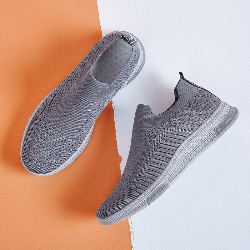 Damen Komfortable Slip-On Sneakers mit atmungsaktiver Strickoberfläche R&B