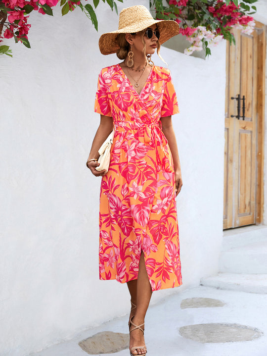 Damen Wickelkleid im floralen Design mit eleganten Rüschendetails R&B