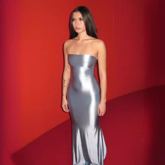 Damen figurbetontes Satin Maxi-Kleid mit schulterfreiem Design und einzigartigem V-Ausschnitt R&B