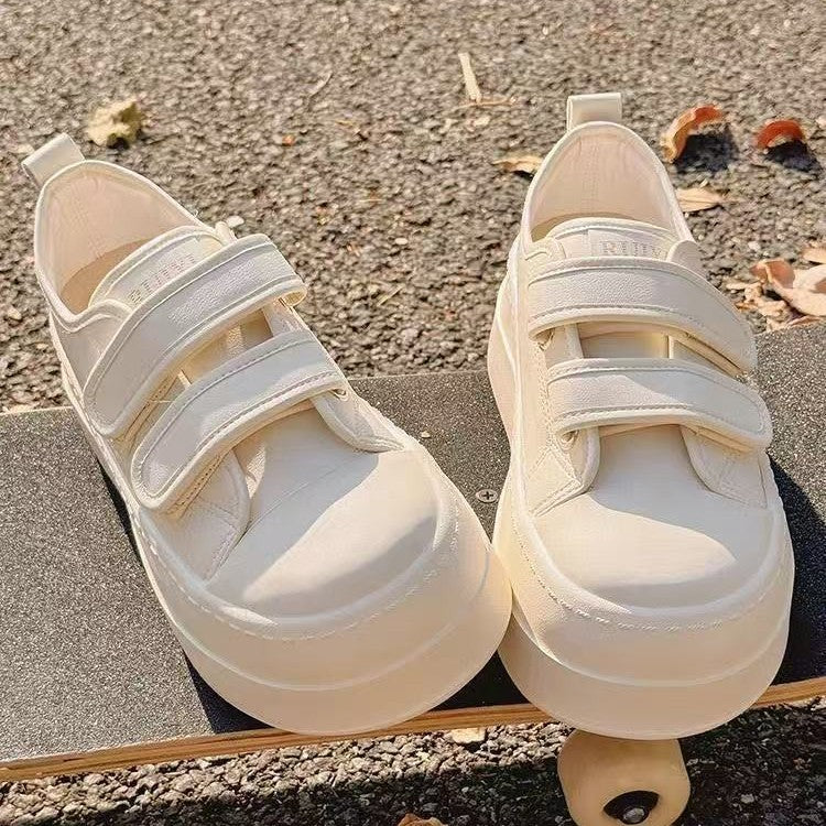 Damen Plateau Sneakers mit verstellbaren Klettverschlüssen und dämpfender Sohle R&B