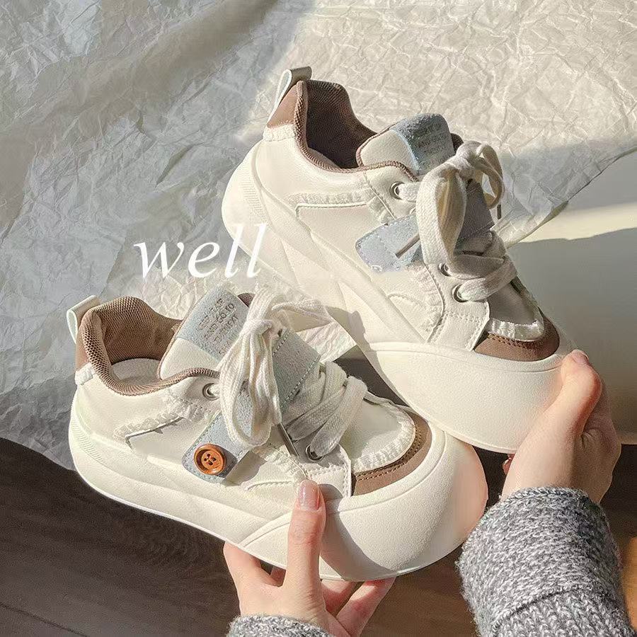 Damen Sportliche Sneakers mit besonderem Schnürsystem und bequemem Fußbett R&B