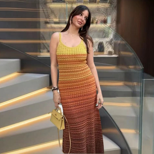 Damen Strick-Maxikleid mit seitlichem Schlitz und elegantem Muster R&B