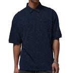 Herren Poloshirt mit strukturiertem Design und praktischer Brusttasche