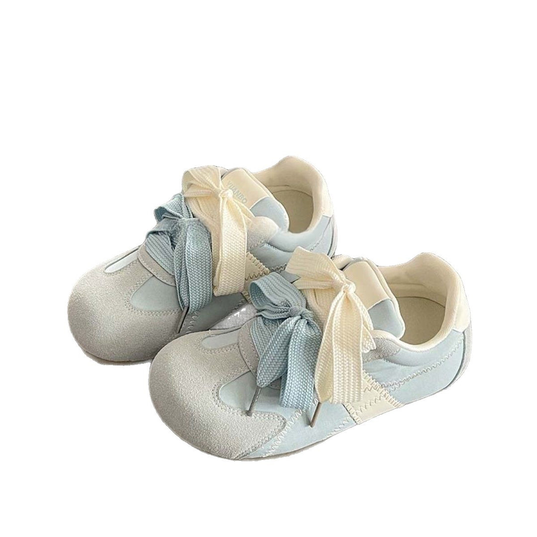 Damen modische Sneakers mit besonders weichem Obermaterial und einstellbarem Klettverschluss R&B
