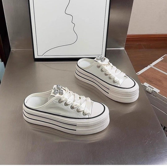 Damen modische Slip-On Sneakers mit robustem Plateau und eleganten Satin-Riemen R&B