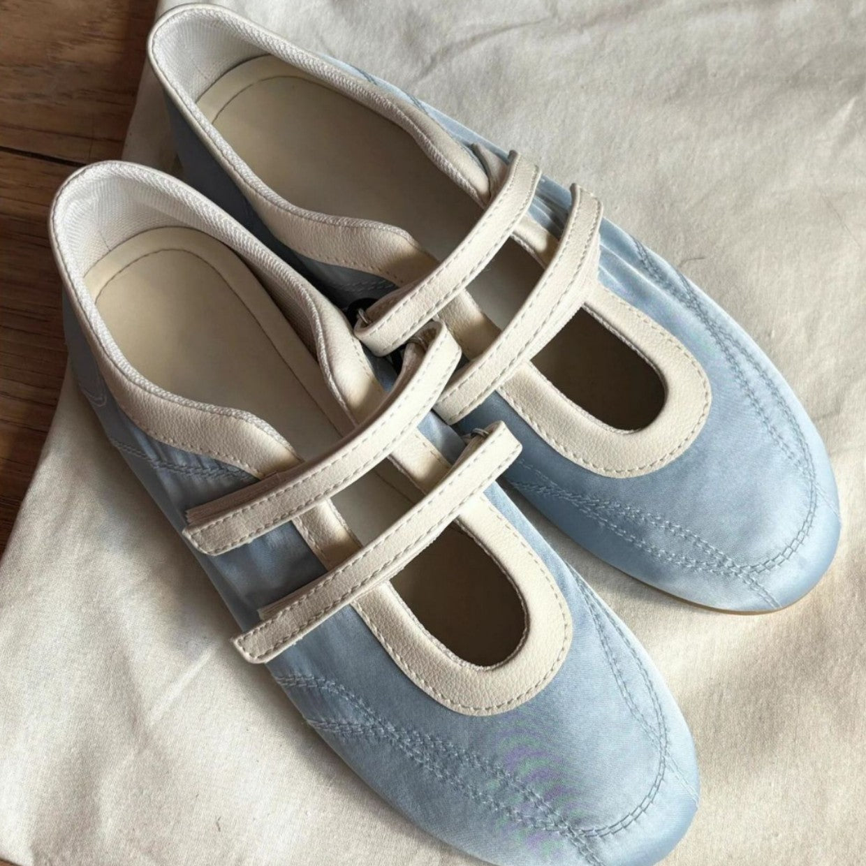 Damen Modische Sneakers mit Doppelriemenverschluss