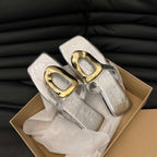 Damen Plateau-Pantoletten mit dekorativem metallischen Schnallen-Design und rutschfester Sohle R&B