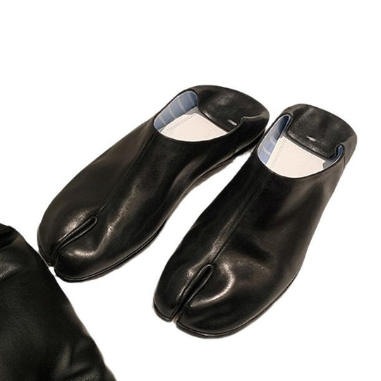 Damen modische Slipper mit glänzender Oberfläche und bequemem Schnitt R&B