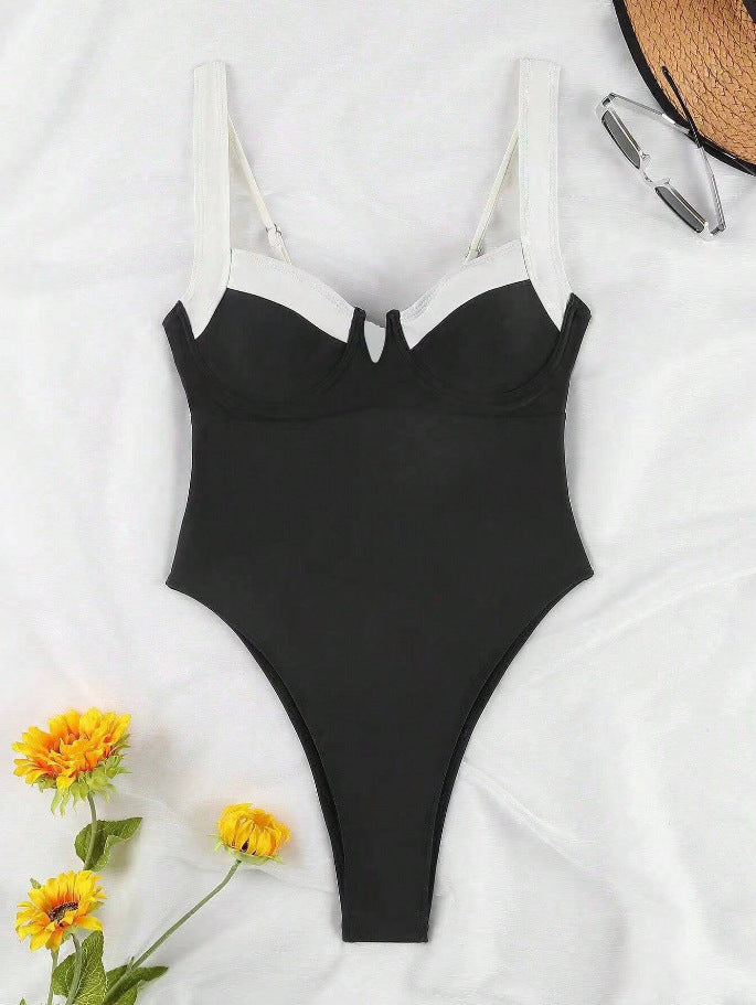 Damen Eleganter Hochschneider-Badeanzug mit modischen Trägerdetails R&B