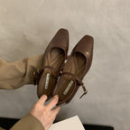 Damen Mary Jane Schuhe mit elegantem Riemchen und modischem Blockabsatz EB