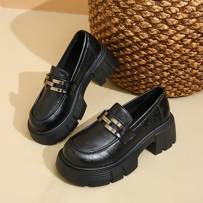 Damen Chunky Loafers mit metallischem Akzent und robustem Blockabsatz R&B