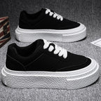Damen Sneakers im sportlichen Design