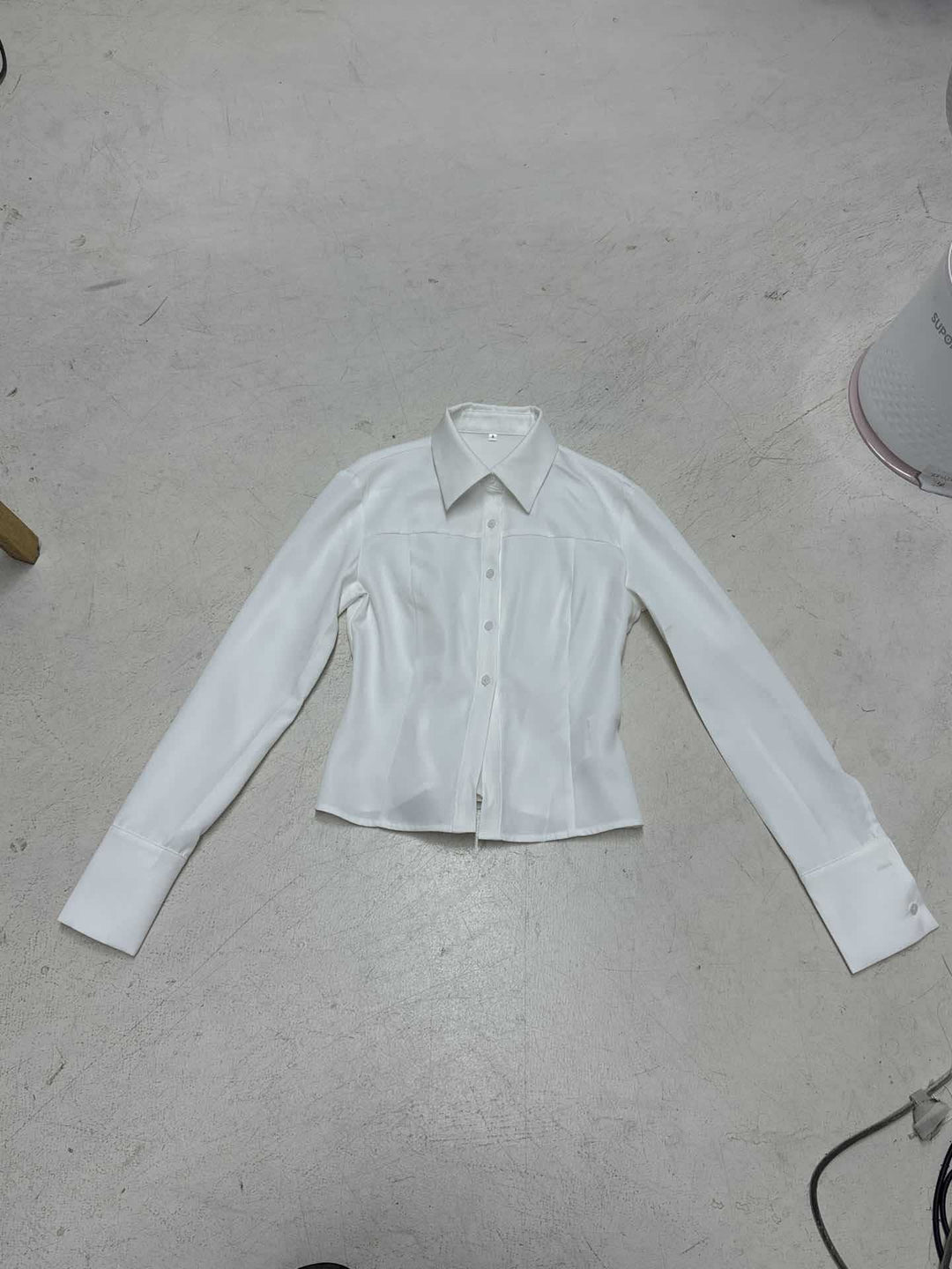 Damen Shirtjacke im urbanen Stil mit modischen Reißverschluss und praktischen Taschen R&B