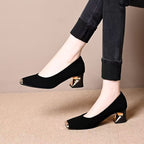 Damen elegante Pumps mit modischem Metall-Highlight und komfortablem Absatz R&B