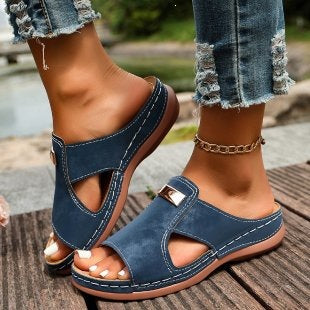 Damen Modische Slipper mit elegantem Riemendetail R&B