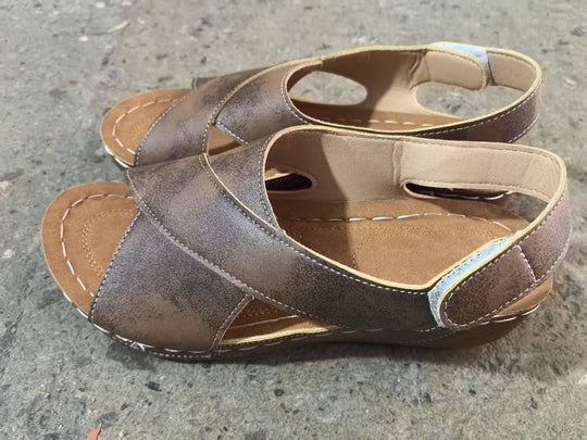 Damen Komfortable Sandalen mit atmungsaktiven Einsätzen und ergonomischem Fußbett R&B