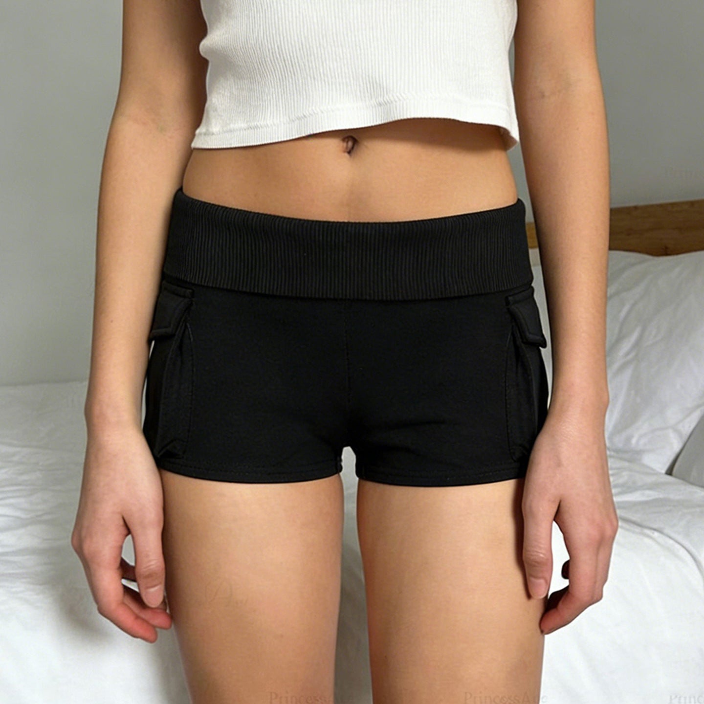 Damen Modische Shorts mit praktischen Taschen und hohem Bund R&B