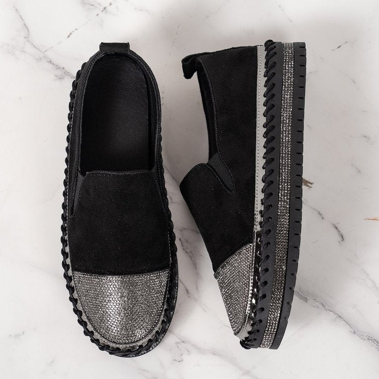 Damen Slip-On Sneakers mit schimmerndem Vorderbereich und modischem Plateau R&B