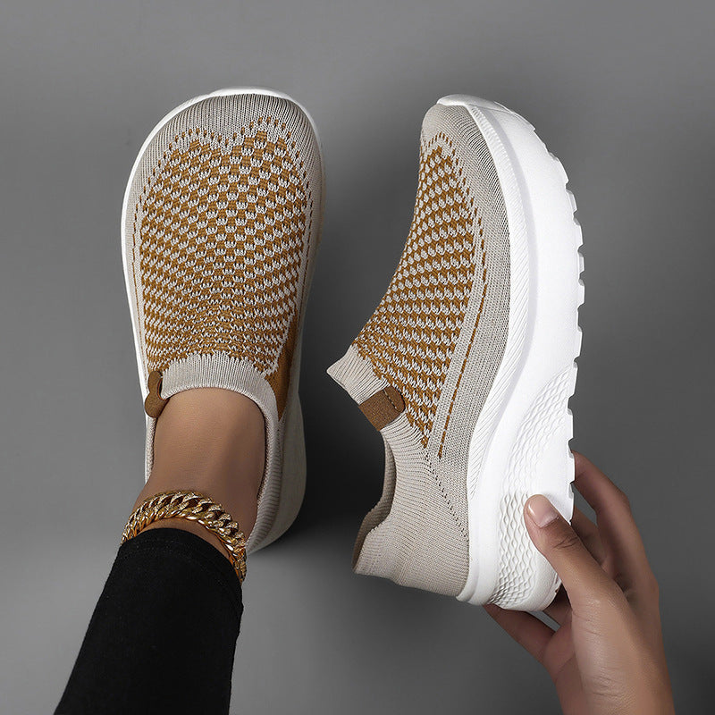 Damen Leichte und atmungsaktive Slip-On Sneakers mit elastischem Schaft