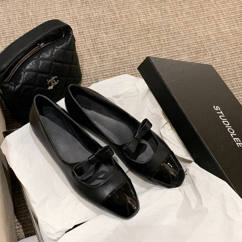 Damen Ballerina-Pumps mit dekorativem Schleifenakzent und hochglänzender Spitze R&B