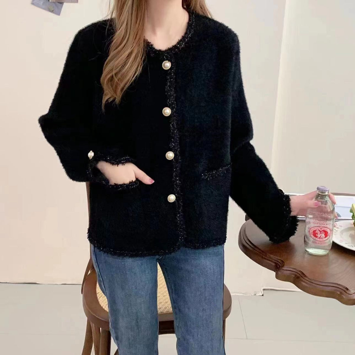 Damen Bouclé-Jacke mit eleganten Perlenknöpfen R&B