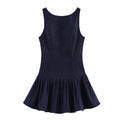 Damen figurbetontes Kleid mit einem schwingenden Rock