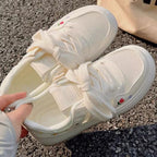 Damen Sneakers mit verspielten Applikationen und weichem Fußbett R&B