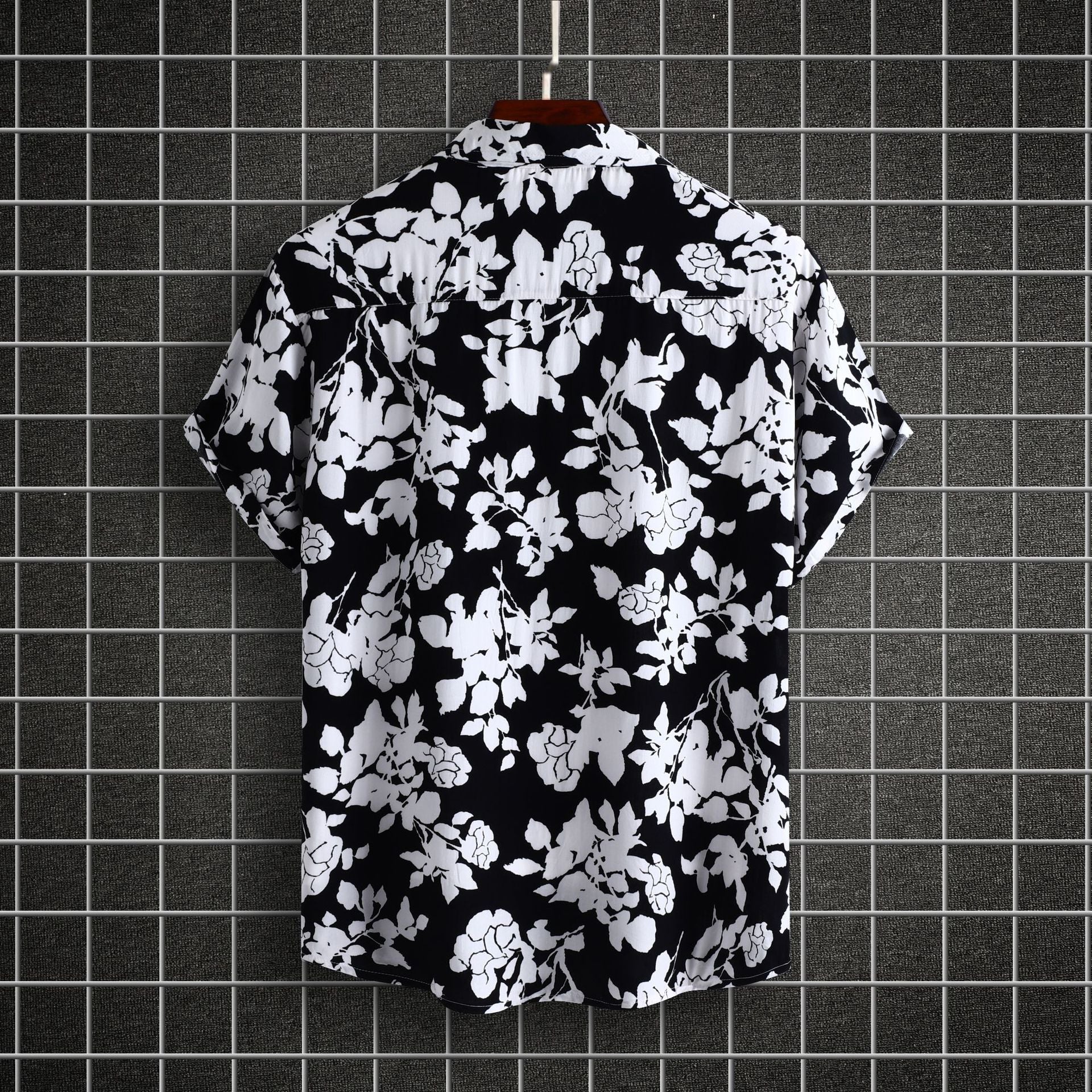Damen Kurzarmhemd mit floralem Design und lässiger Passform
