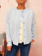Damen Kuschelweich Strickjacke mit schönen Knöpfen und raffinierten Details R&B