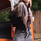Damen eleganter Cardigan mit Fransen und dekorativen Knöpfen R&B