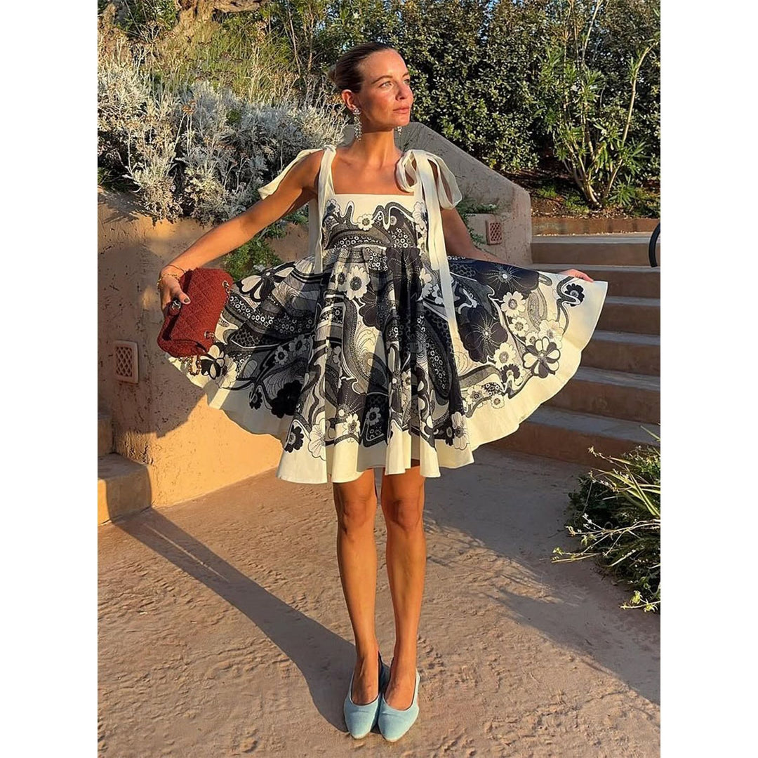 Damen Sommerliches Minikleid mit verspieltem Mustermix und fließendem Schnitt R&B