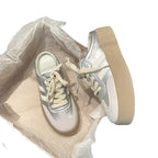 Damen Sneakers im sportlichen Retro-Stil mit atmungsaktiven Einsätzen