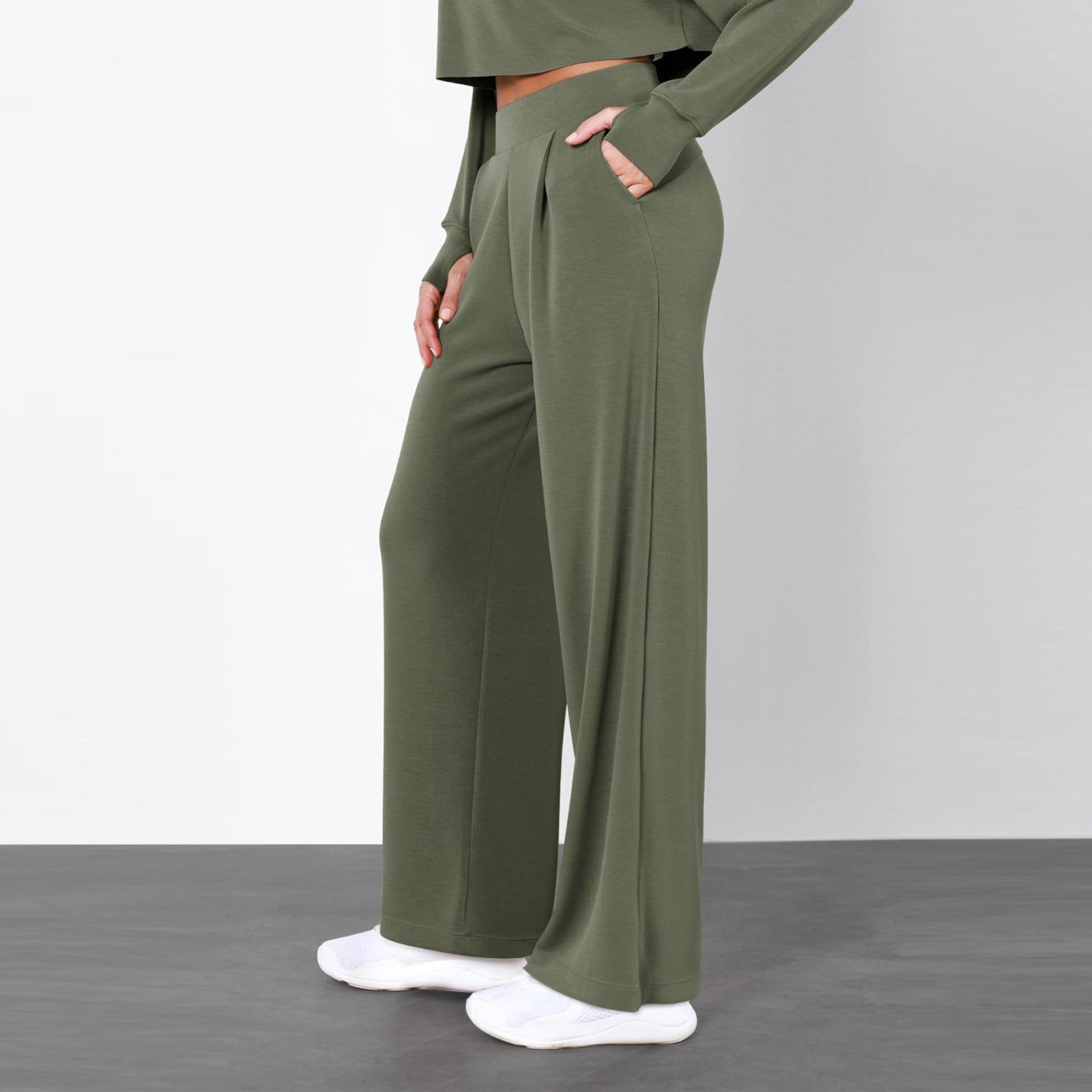 Damen Weit geschnittene Lounge-Hose mit komfortablem Bund und praktischen Taschen R&B