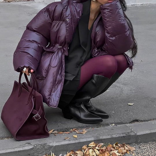 Damen Oversized Daunenjacke mit sichtbarem Steppdesign und hohem Kragen R&B