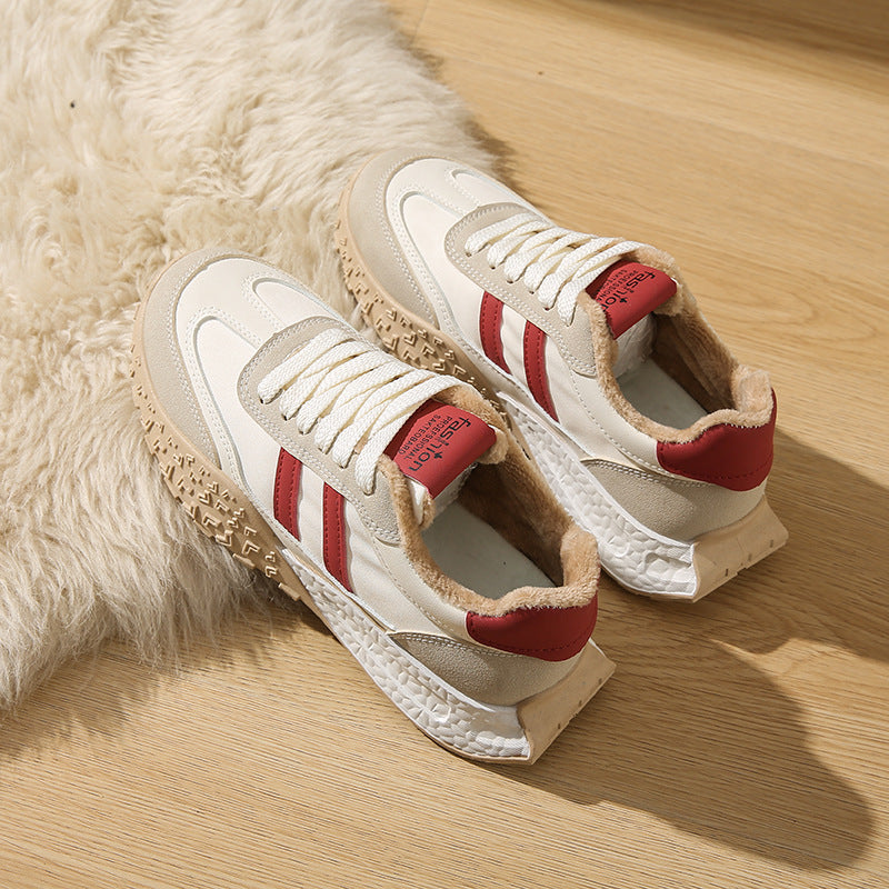 Damen Sportliche Sneakers mit futuristischem Design und kuscheligem Innenfutter R&B