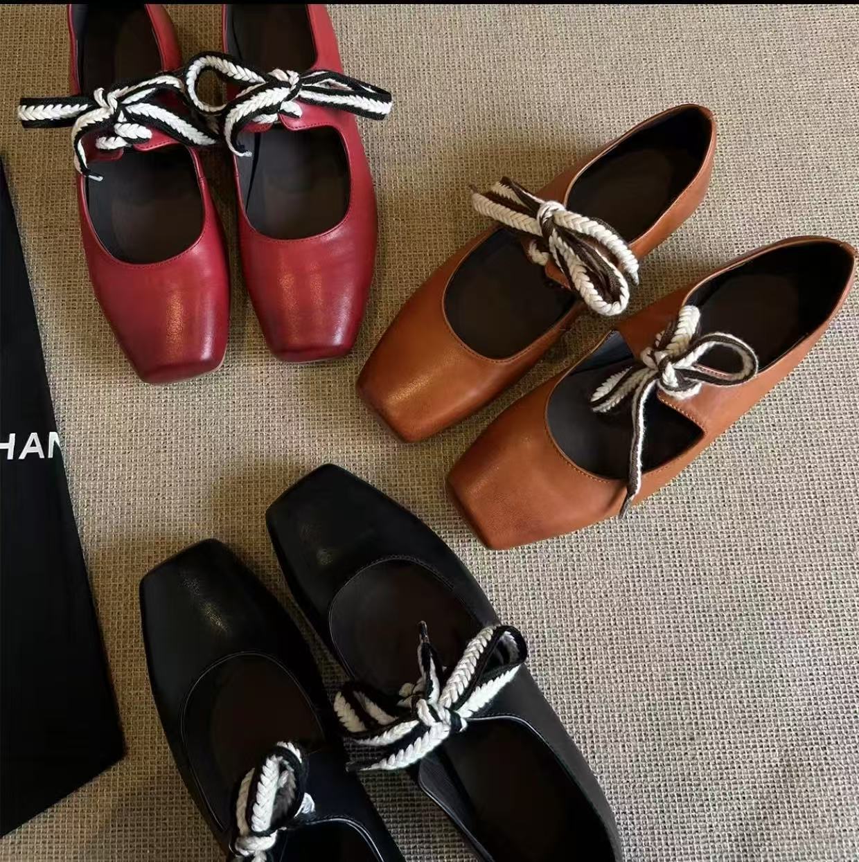 Damen elegante Ballerinas mit modischem SchnürDesign und komfortablem Blockabsatz R&B