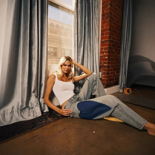 Damen Weit geschnittene Jeans mit modischen Ellbogen-Patch-Details R&B