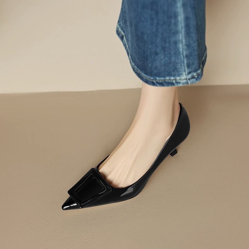 Damen elegante spitze Pumps mit dekorativer Schnalle R&B